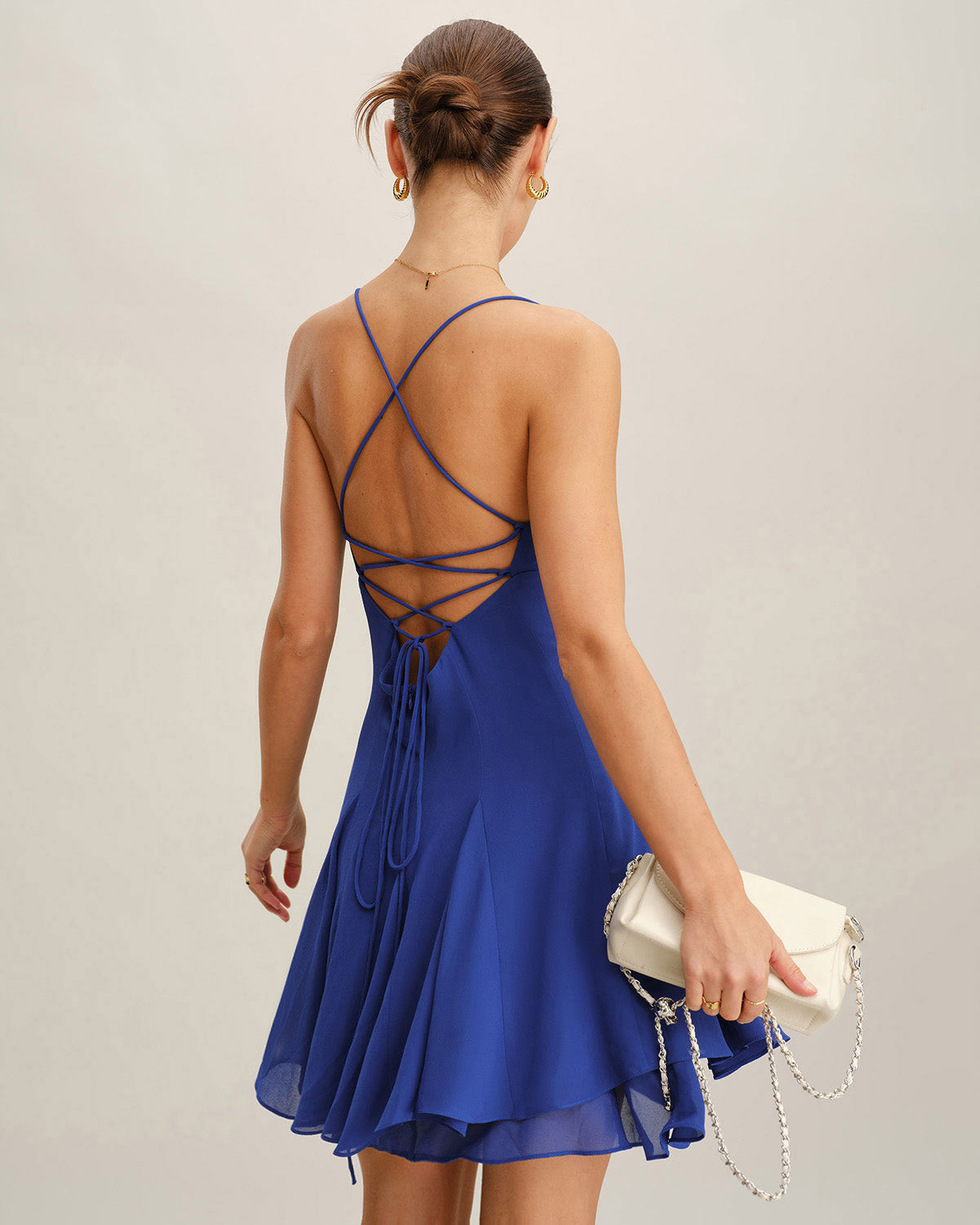 Vestido Mini Sin Espalda de Chifón Azul