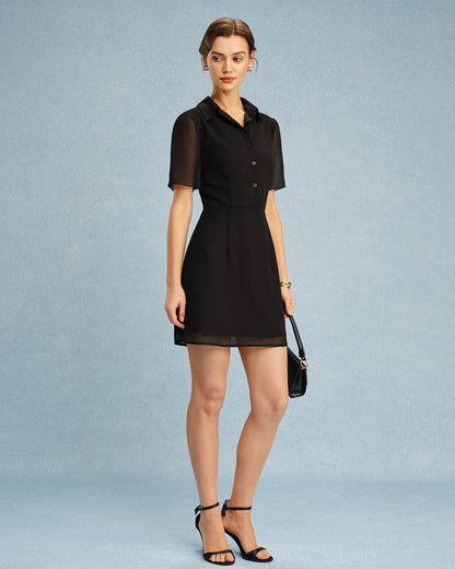 Vestido Mini con Cuello y Botón Negro