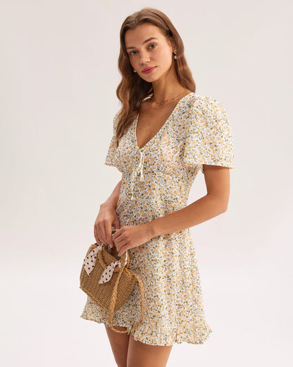 Vestido Mini Amarillo Floral con Escote en V