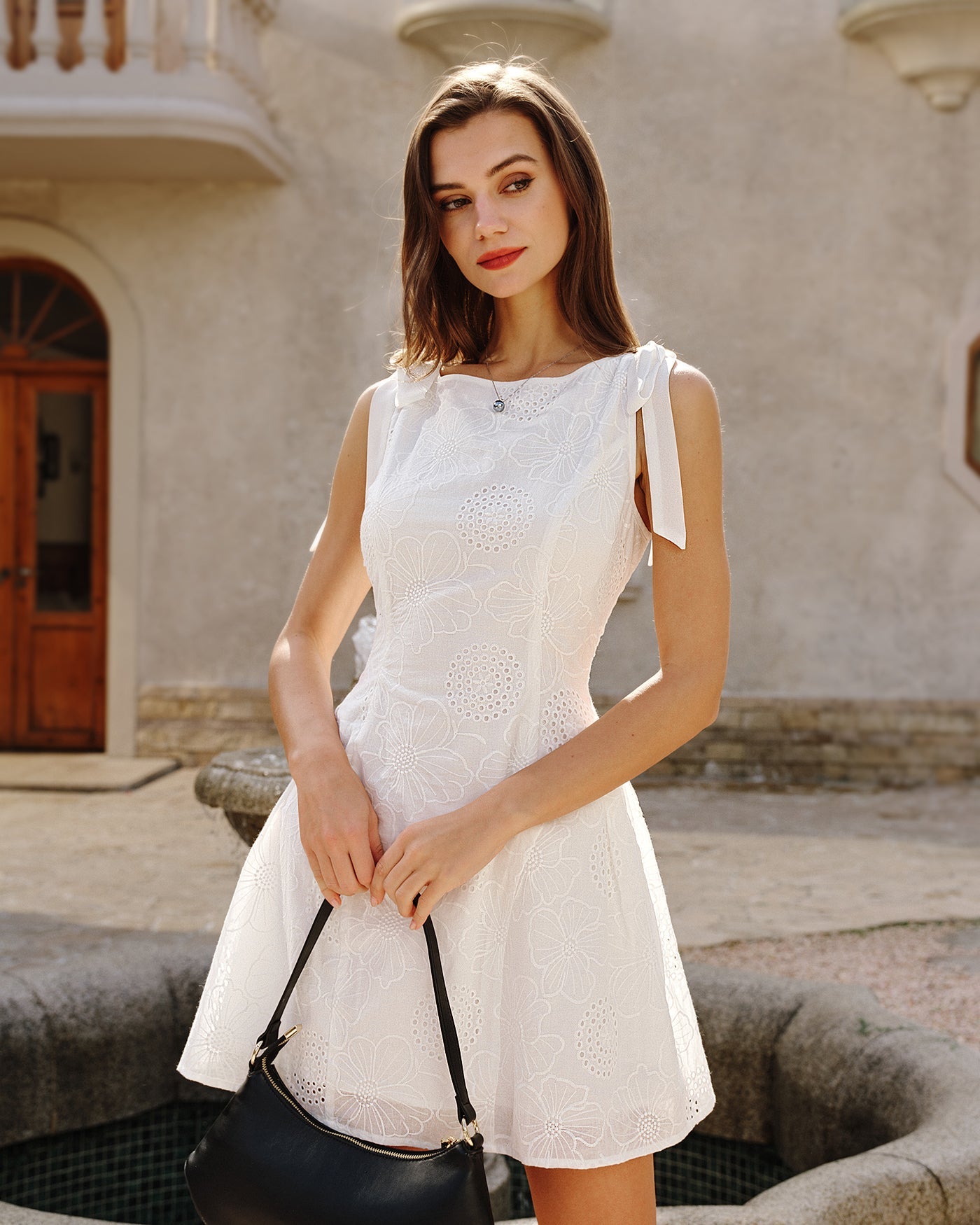 Vestido Mini Texturizado Floral Blanco