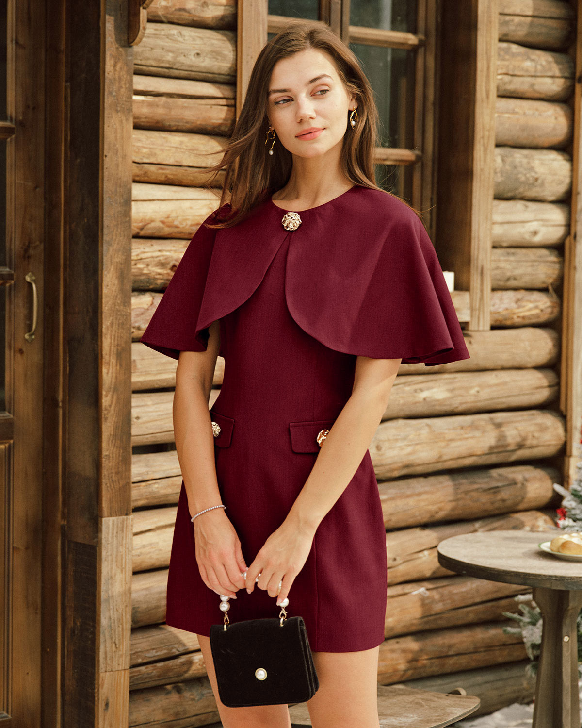 Vestido Mini de Manga Capa con Bolsillos en Rojo Vino