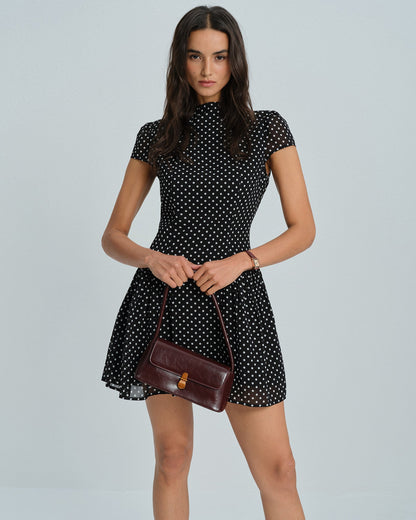 Vestido Mini de Chifón con Lunares Negros
