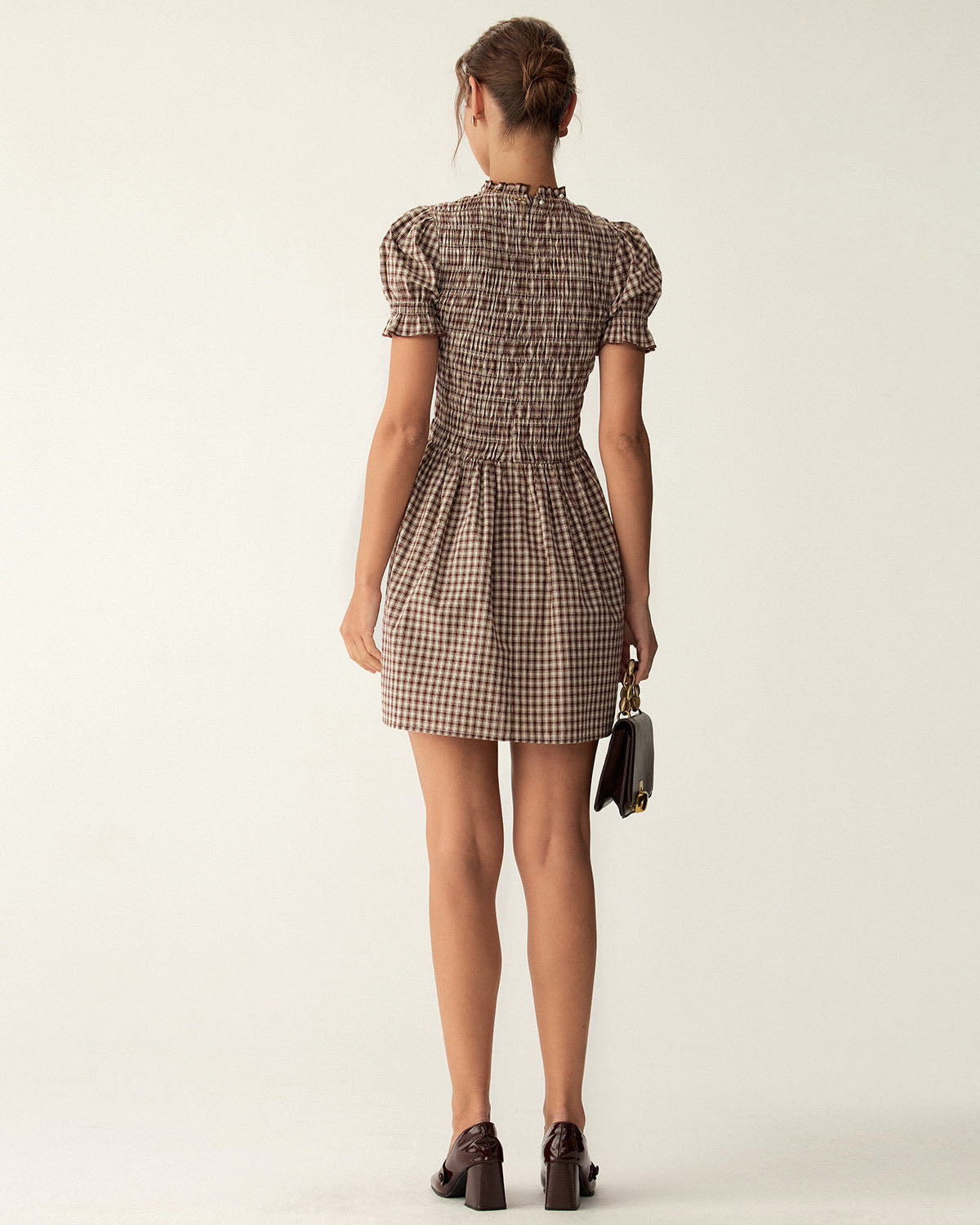 Vestido Mini de Manga Abullonada en Gingham Café