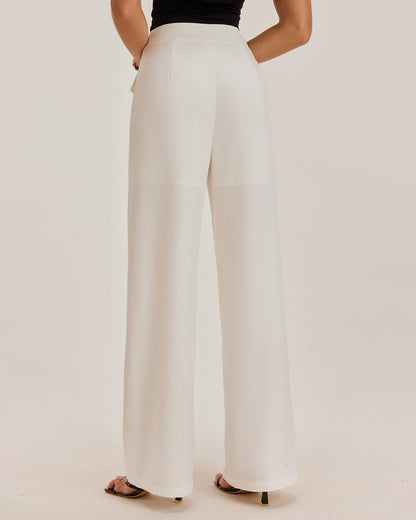 Pantalones Rectos Blancos con Bolsillos