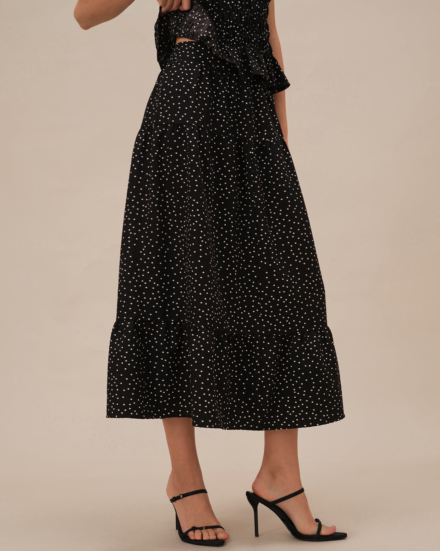 Falda Midi Arrugada con Lunares Negros