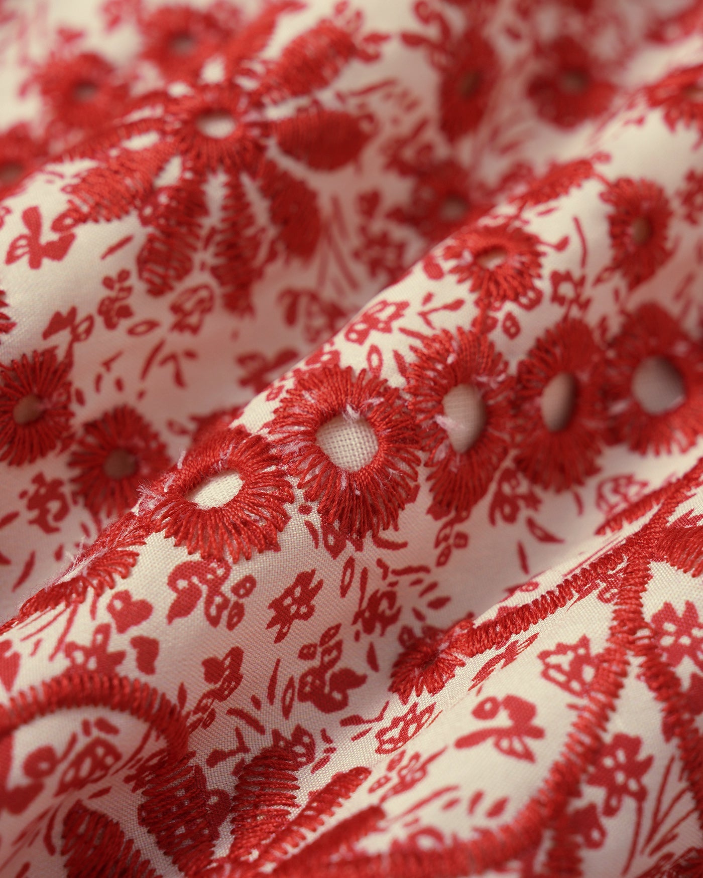 Falda Midi Fruncida Floral Roja