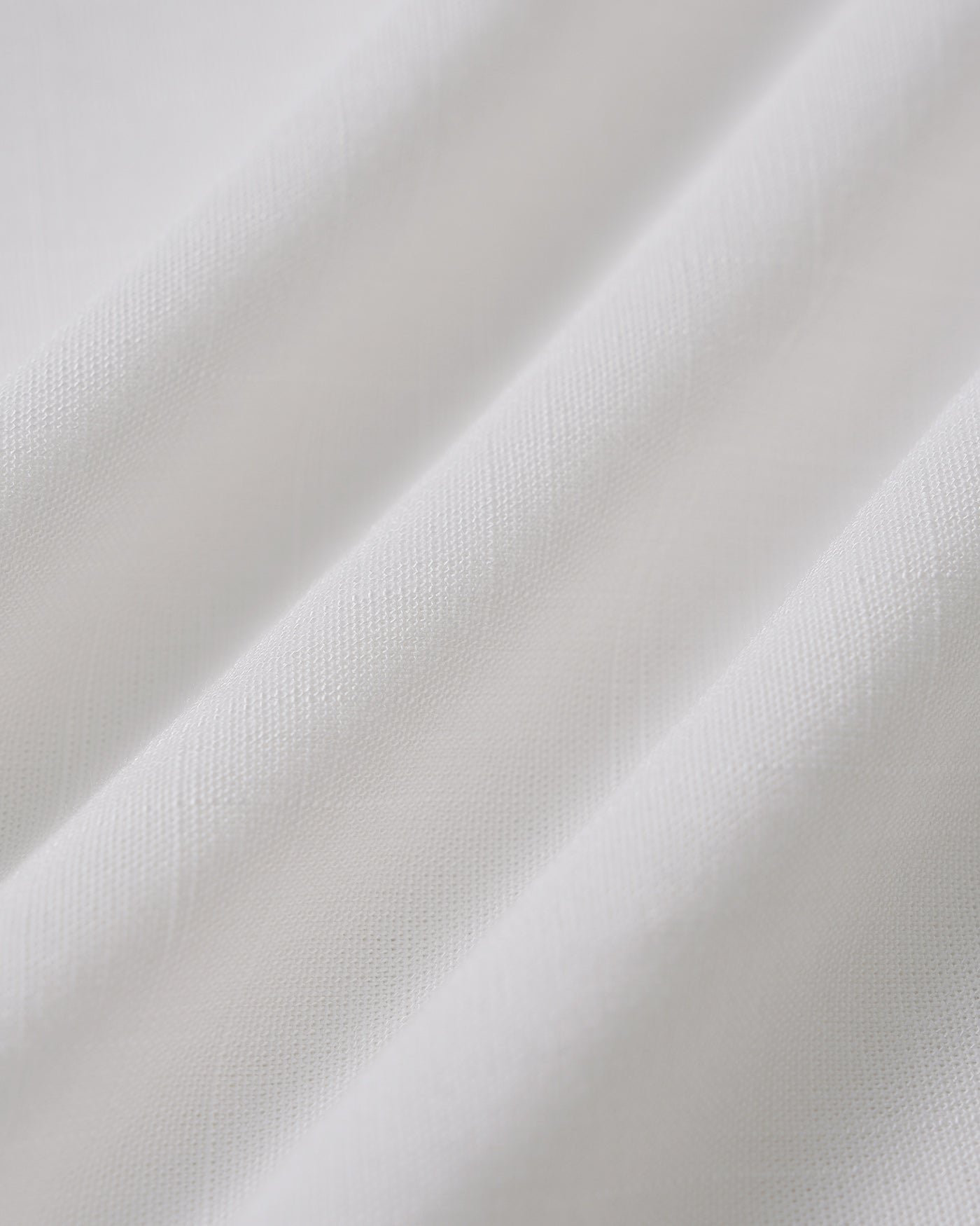 Falda Midi Blanca Acampanada
