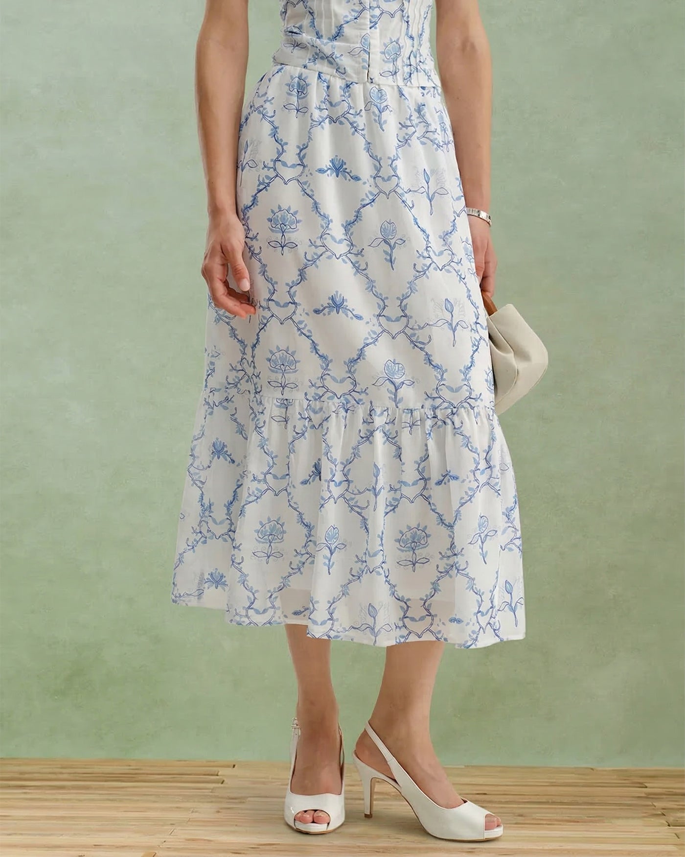 Falda Midi Con Volantes Blanca Floral