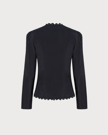 Blusa de Encaje Negra con Cuello en V